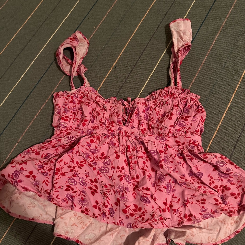 urban outfitters pink top, size small